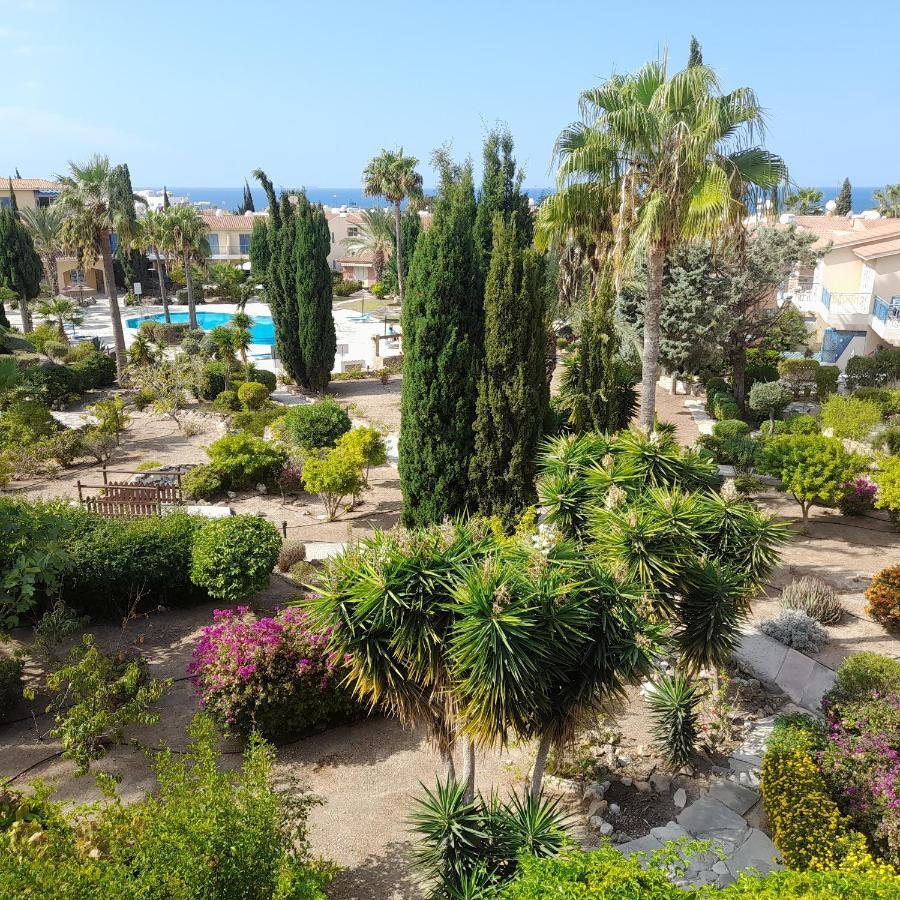 Modern Sea View Apartment Regina Gardens Pafos Exterior foto
